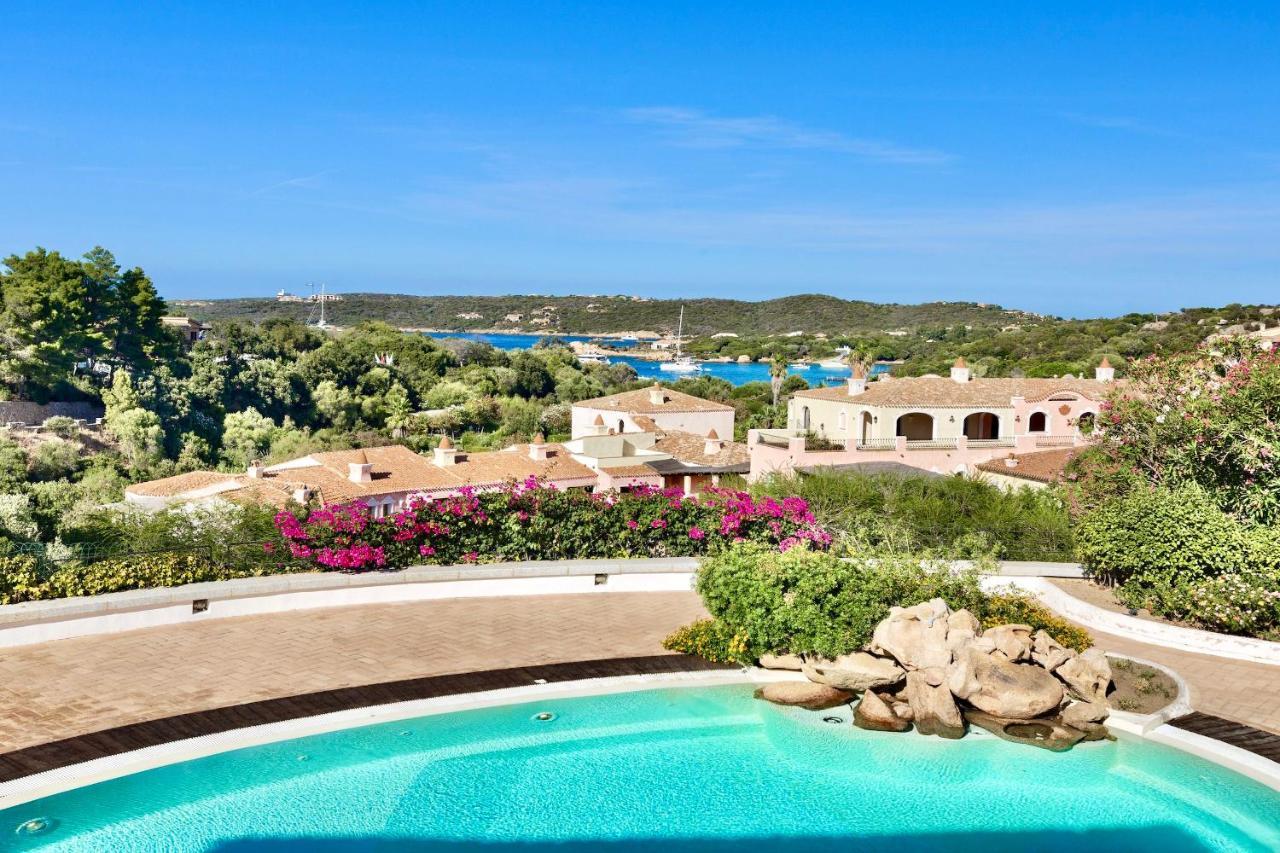 Residence Con Piscina A Liscia Di Vacca, 350 Mt Dal Mare, 3 Km Da Porto Cervo エクステリア 写真
