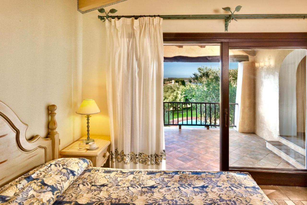 Residence Con Piscina A Liscia Di Vacca, 350 Mt Dal Mare, 3 Km Da Porto Cervo エクステリア 写真